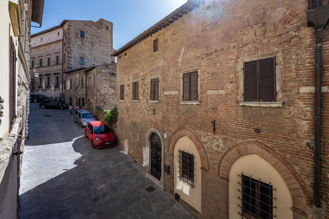 Palazzo Del Mercante Montepulciano Stazione Exterior foto